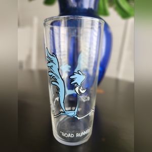 Road Runner Collector Series Glass